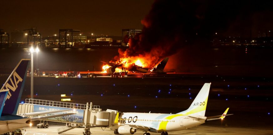 Ιαπωνία: Σύγκρουση δύο αεροσκαφών στο αεροδρόμιο της Οσάκα - Ακυρώθηκαν πτήσεις