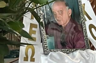 Δυστύχημα στα Τέμπη: Βουβή θλίψη στο μνημόσυνο του Αμαλιαδίτη μηχανοδηγού Γιώργου Κουτσούμπα