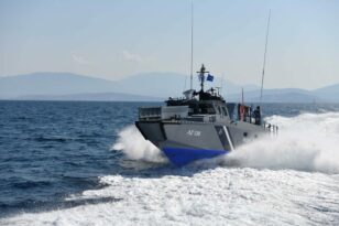 Κρήτη: Τρεις αγνοούμενοι σε ναυάγιο με μετανάστες, 42 διασώθηκαν, σε εξέλιξη οι έρευνες