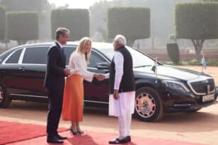Στην Ινδία ο Μητσοτάκης: Η στρατηγική συνεργασία με το Νέο Δελχί - Συνάντηση με Ν. Μόντι, οι προσδοκίες της επίσκεψης ΦΩΤΟ
