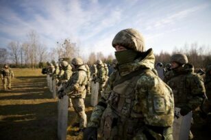 Ουκρανία: Ρώσοι μαχητές καλούν τους άμαχους να εκκενώσουν Μπέλγκοροντ και Κουρσκ - ΒΙΝΤΕΟ
