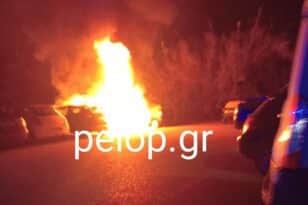 ΒΙΝΤΕΟ η στιγμή της εκδήλωσης φωτιάς σε αυτοκίνητα στην Πάτρα