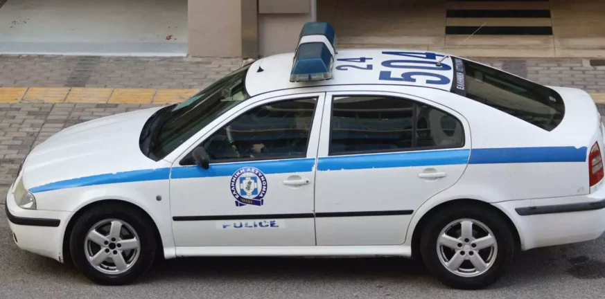 Επιχείρηση της Αντιτρομοκρατικής στην Αθήνα - Οκτώ συλλήψεις για την έκρηξη σε τράπεζα στα Πετράλωνα