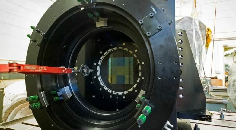 Στη Χιλή η μεγαλύτερη κάμερα που έχει κατασκευαστεί ποτέ – Ελπίδα επαναστατικής αλλαγής στη μελέτη του σύμπαντος