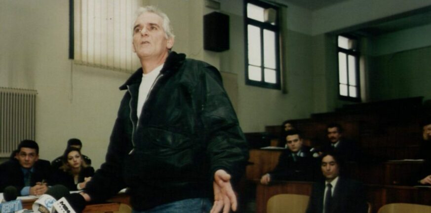 Βαγγέλης Ρωχάμης: Πώς δεν κατάφερε να αποδράσει από τις φυλακές Αγίου Στεφάνου! - Ο ντόρος στην Πάτρα τον Ιούλιο του 1994