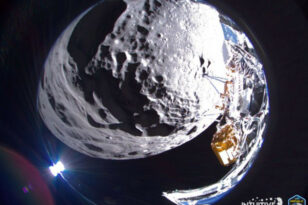 ΗΠΑ: Το διαστημόπλοιο Odysseus έστειλε τις πρώτες φωτογραφίες από το νότιο πόλο της Σελήνης