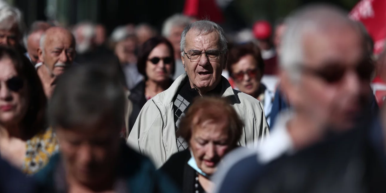 Ανεβαίνουν τα όρια συνταξιοδότησης από το 2027: Το μοντέλο της Δανίας «δείχνει τον δρόμο»