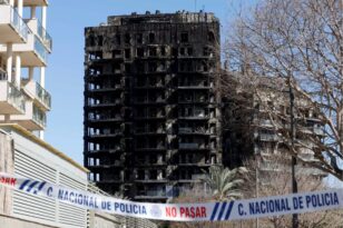 Αυξάνονται οι νεκροί από τη φωτιά σε 14ωροφο κτίριο στη Βαλένθια