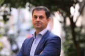 Θεοχάρης για Σαμαρά: Επιμένει στο «ακροδεξιός» και μιλά για «δεύτερη προδοσία»