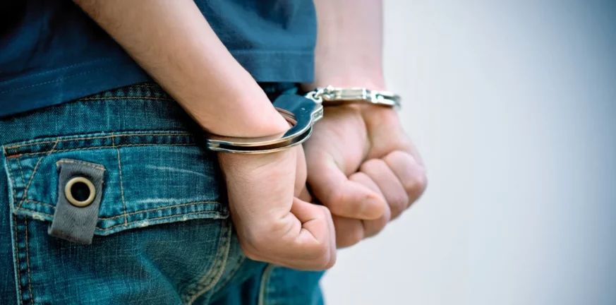 Συνελήφθη 14χρονος για διακίνηση οπτικού υλικού που αφορούσε τη γενετήσια ζωή ανήλικης