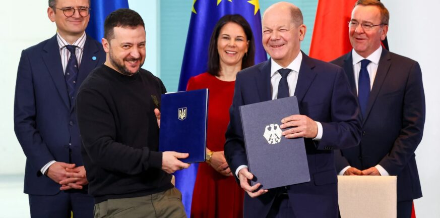 Ζελένσκι - Σολτς: Υπέγραψαν συμφωνία συνεργασίας