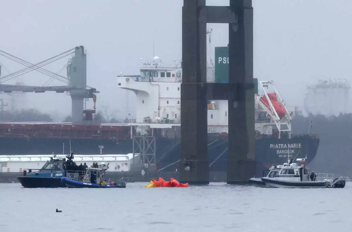 Βαλτιμόρη: Βρέθηκε το «μαύρο κουτί» του πλοίου που γκρέμισε τη γέφυρα