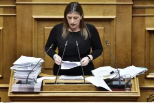 Ζωή Κωνσταντοπούλου: Επίθεση εναντίον κυβέρνησης, πρωθυπουργού, προέδρου Βουλής και ΚΚΕ