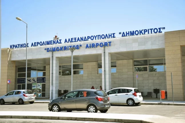 Αλεξανδρούπολη: Επίθεση πουλιών σε αεροπλάνο την ώρα της απογείωσης