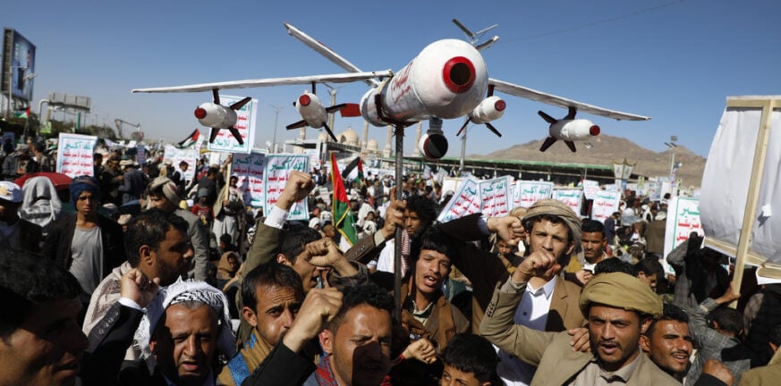 Υεμένη: Τουλάχιστον 28 drones που εκτόξευσαν Χούθι κατέρριψαν αμερικανικές δυνάμεις στον εναέριο χώρο της Ερυθράς Θάλασσας