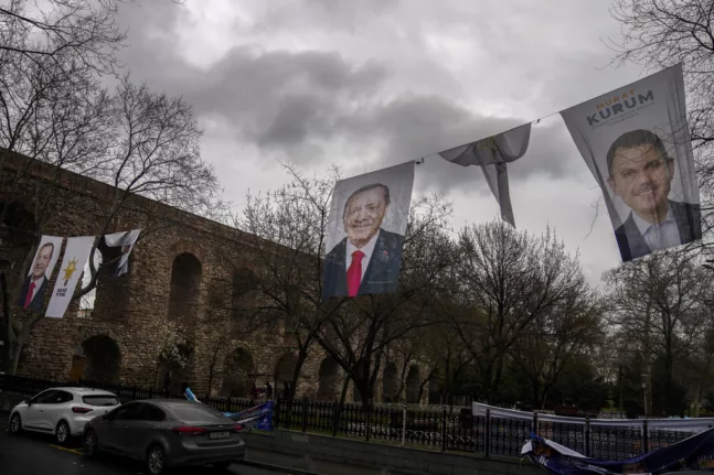 Τουρκία - Εκλογές: Οι τελευταίες δημοσκοπήσεις και η προσευχή του Ερντογάν στην Αγιά Σοφιά