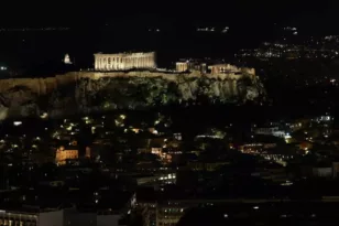 Ώρα της Γης 2024: Σβήνουμε τα φώτα για να προστατέψουμε τον πλανήτη – Συμμετέχει και φέτος η Ελλάδα