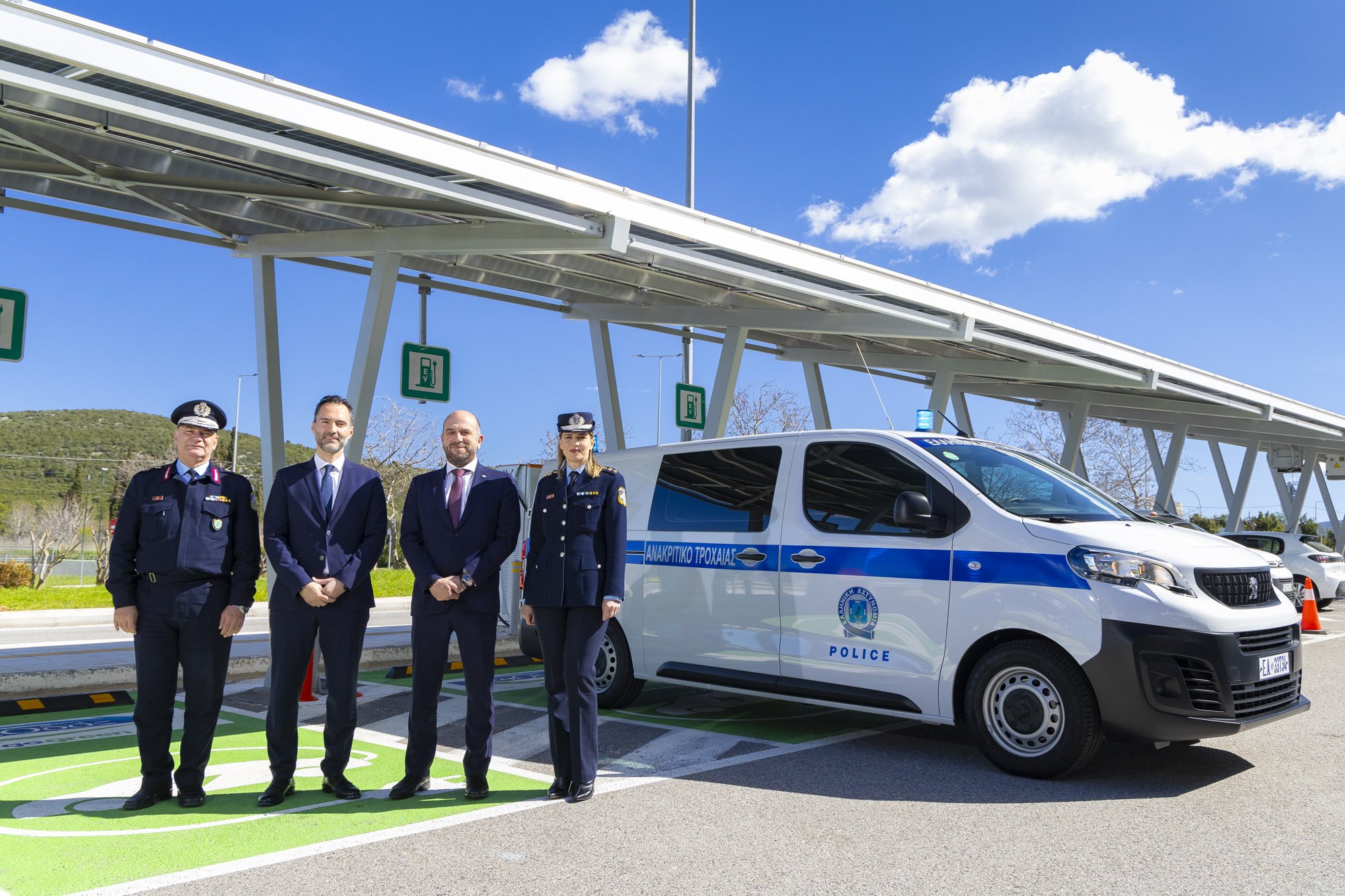 Nea Odos: Donation to the 2nd Department of Motorway Traffic PATHE Attica of the first electric investigative patrol car on a Greek highway
 – 2024-03-22 23:26:11