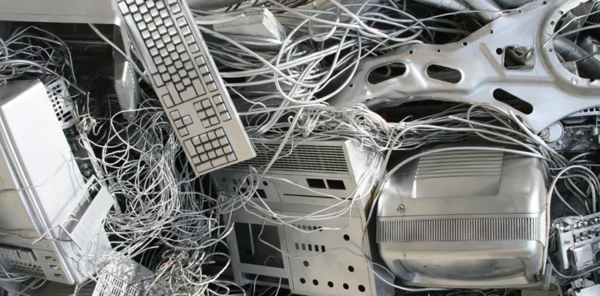 Τεράστια αύξηση των ηλεκτρονικών αποβλήτων σε 12 χρόνια