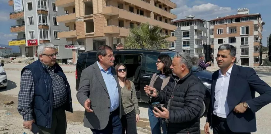 Ο Πελετίδης στην Τουρκία για ενίσχυση κομμουνιστή υποψήφιου Δημάρχου