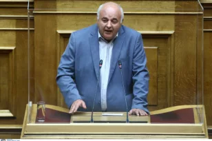 Νίκος Καραθανασόπουλος: Να γυρίσει τώρα πίσω η φρεγάτα ΥΔΡΑ να μην φύγει η ΨΑΡΑ!