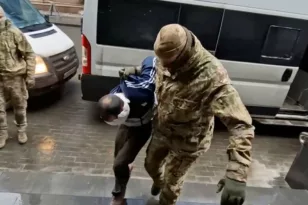 BINTEO από τα βασανιστήρια στους συλληφθέντες για το μακελειό στη Μόσχα - ΣΚΛΗΡΕΣ ΕΙΚΟΝΕΣ