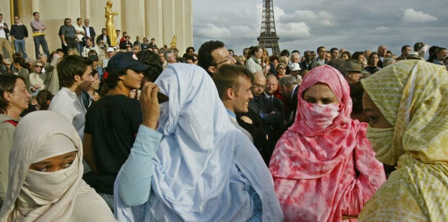 Γαλλία: Μουσουλμανικές ενώσεις ετοιμάζονται να κατέβουν στις ευρωεκλογές του Ιουνίου