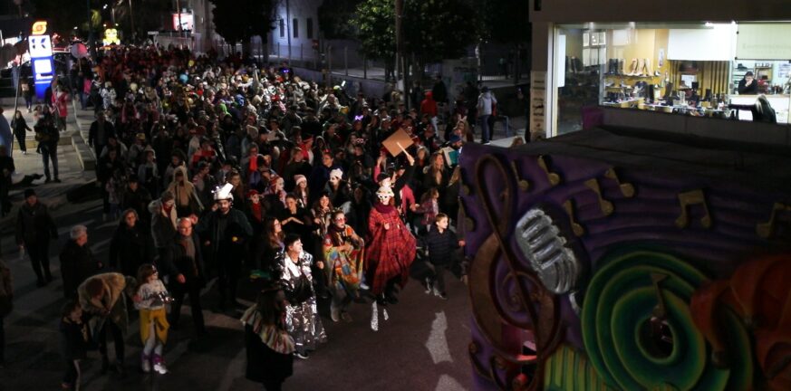 Πατρινό Καρναβάλι: Περιφερειακές παρελάσεις σε Αγυιά και Νότιο Διαμέρισμα