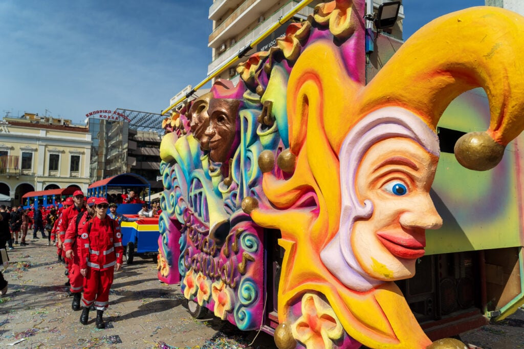 Πατρινό Καρναβάλι των Μικρών 2024: Πάνω από 20.000 καρναβαλιστές στους δρόμους -Παιδικά χαμόγελα, φρεσκάδα και αισιοδοξία - ΦΩΤΟ