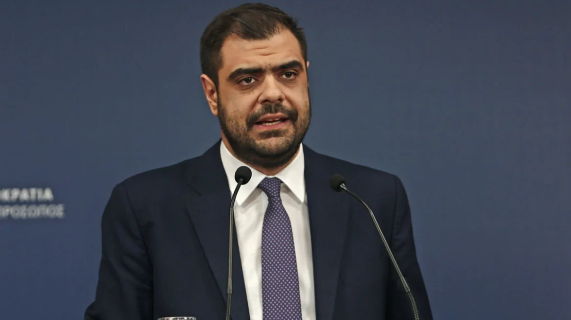 The government raises the gauntlet to the motion of censure by Androulakis for Tempi: “Cynical exploitation of pain”
 – 2024-03-27 21:45:59