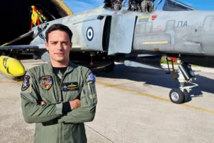 Πατέρας του αδικοχαμένου πιλότου του Phantom Μάριου Τουρούτσικα: «Δεν φοβόταν να πεθάνει για την πατρίδα»