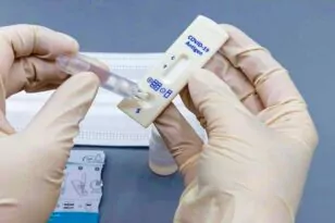 Αχαΐα - Ηλεία: Πού θα γίνονται δωρεάν rapid tests την Τρίτη 16 Απριλίου