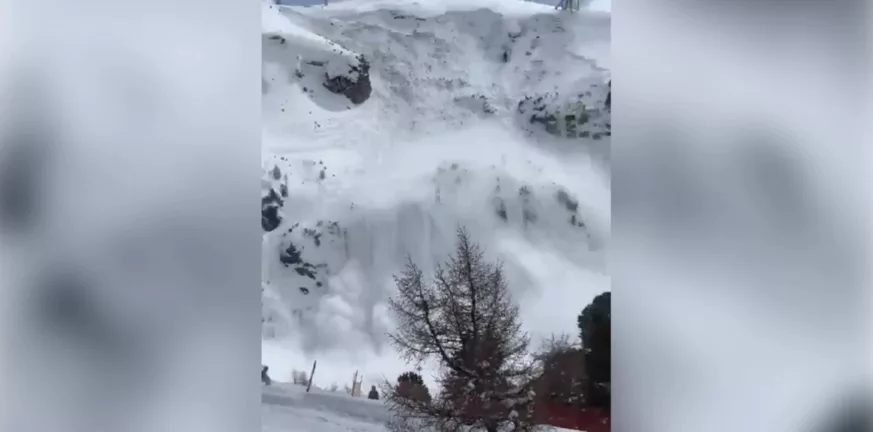 Άλπεις: Συναγερμός για χιονοστιβάδα που παρέσυρε πολλούς σκιέρ σε χιονοδρομικό της Ελβετίας- ΒΙΝΤΕΟ