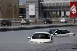 Άνευ προηγουμένου η καταιγίδα που έπληξε το Ντουμπάι! – Τι αναφέρει Ελληνίδα κάτοικος, «ήταν πρωτόγνωρο» ΒΙΝΤΕΟ