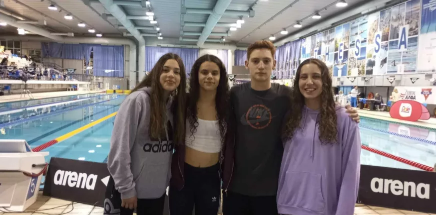 Η ΝΕΠ θριάμβευσε και στο Πανελλήνιο Σχολικό πρωτάθλημα κολύμβησης - φωτογραφίες