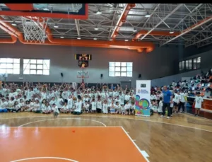 Γιορτή του μπάσκετ με 330 παιδιά στο «Promitheas Park»