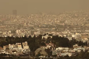 Μαρουσάκης: Σκόνη, λασποβροχές και ζέστη από σήμερα -Τι καιρό θα κάνει το Πάσχα ΒΙΝΤΕΟ
