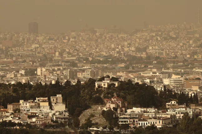 Μαρουσάκης: Σκόνη, λασποβροχές και ζέστη από σήμερα -Τι καιρό θα κάνει το Πάσχα ΒΙΝΤΕΟ