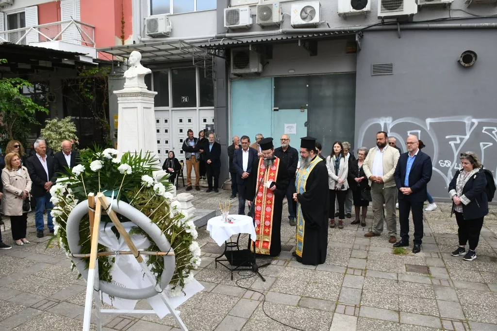 Πάτρα: Τιμήθηκε η μνήμη των 6 θυμάτων της φονικής έκρηξης στην οδό Βότση
