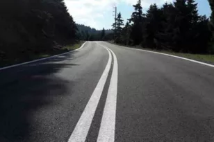 Πούντα-Καλαβρύτων: Το Μαξίμου προωθεί την αποκατάσταση του οδικού άξονα - Νέος δρόμος με τούνελ και διόδια