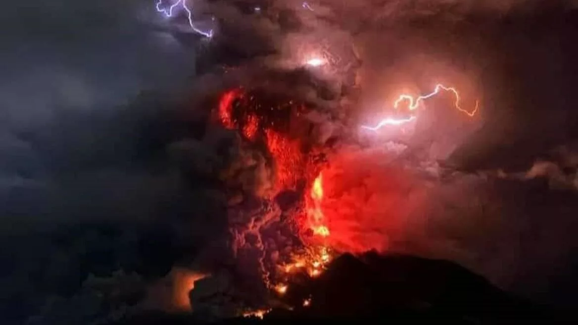 Volcano erupts in Indonesia – Area evacuated