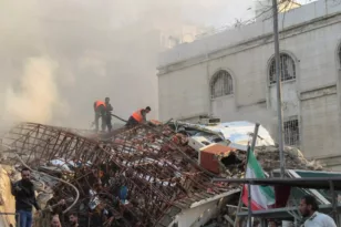 Φωτιά στη Μέση Ανατολή: «Θα απαντήσουμε σκληρά στο Ισραήλ» λέει το Ιράν μετά την φονική επίθεση στη Δαμασκό