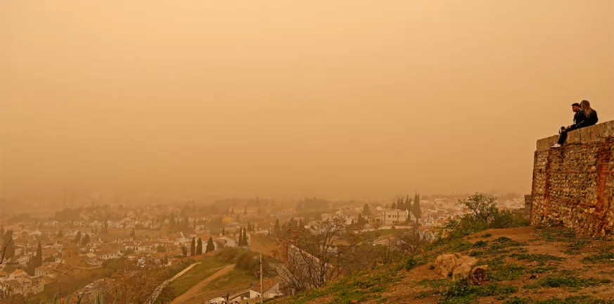 Ο Θοδωρής Κολυδάς για την αφρικανική σκόνη: «Ποια σκόνη;»