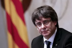 Ισπανία: Απειλεί με απόσυρση από την πολιτική ο Πουτζντεμόν αν δεν εκλεγεί πρόεδρος της Καταλονίας