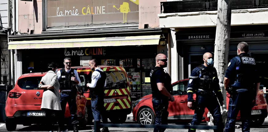 Γαλλία: Επίθεση με μαχαίρι κοντά σε σχολείο - Τραυματισμός δύο κοριτσιών