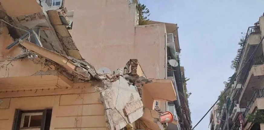 Πασαλιμάνι: Ελεύθεροι οι 8 εργάτες του κτιρίου που κατέρρευσε - Κρατείται ο εργολάβος, αναζητούνται οι ιδιοκτήτες