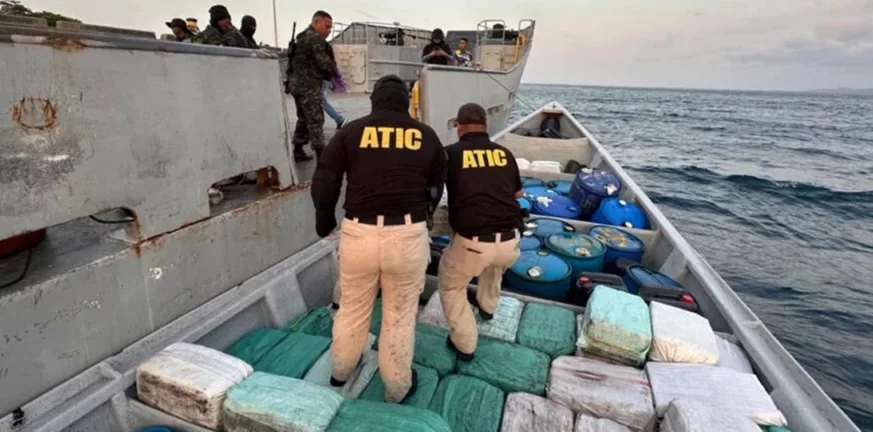 Ονδούρα: Κατασχέθηκαν 2,7 τόνοι κοκαΐνης στη θάλασσα