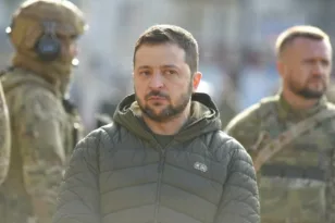 Ζελένσκι: Συγκάλεσε πολεμικό συμβούλιο στο Χάρκοβο
