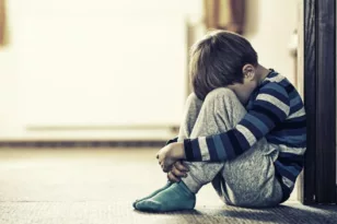 Ζάκυνθος: Πώς αποκαλύφθηκε η κακοποίηση υιοθετημένων παιδιών - Τι ισχυρίζεται η μητέρα