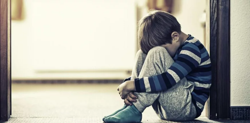 Ζάκυνθος: Πώς αποκαλύφθηκε η κακοποίηση υιοθετημένων παιδιών - Τι ισχυρίζεται η μητέρα